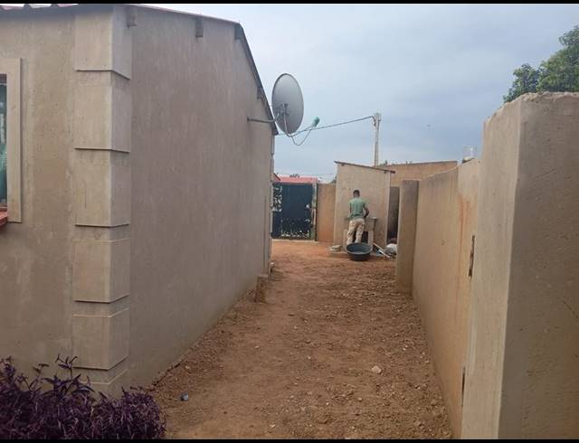 2 BEDROOM HOUSE FOR SALE IN PALM RIDGE